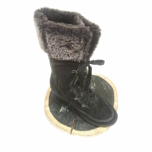 Winter Wedge Boot - Picture 2 of 5